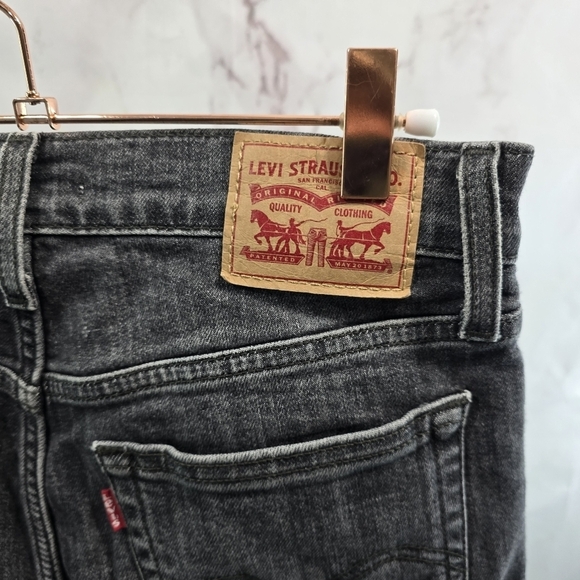 Levis Jeans Women 28 Black Gray Crop Wedgie Button Fly High Rise Skinny - Picture 11 of 12